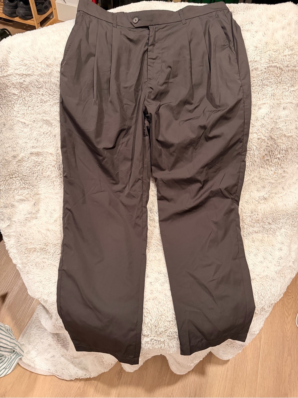 Kith Men's Pleated Dress Pants in Dark Brown